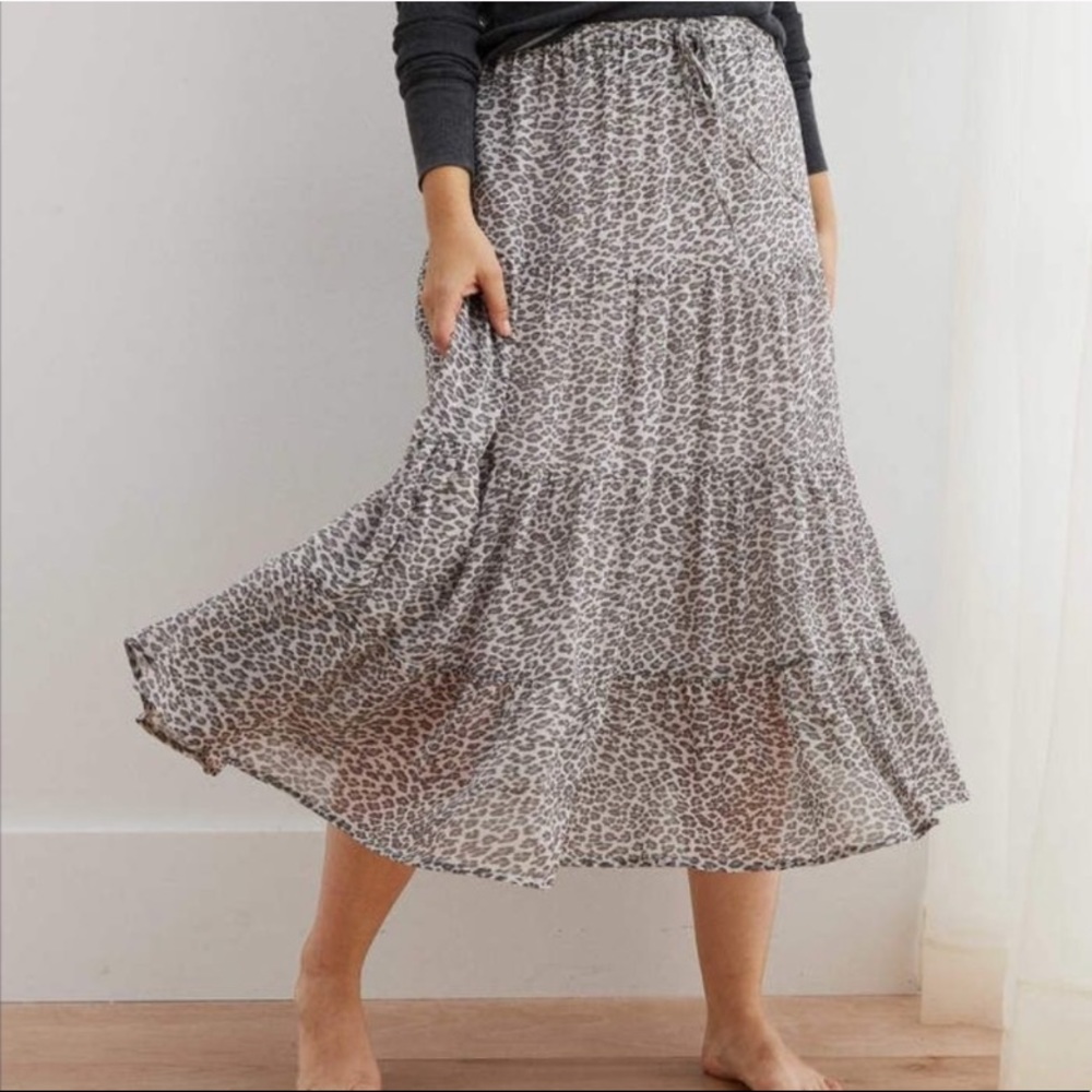 Aerie Grey Print Skirt